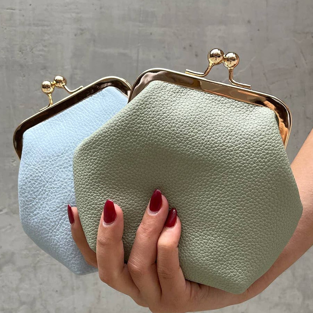 Cleo Coin Pouch Crossbody Clutch Red - Picture 3 of 3
